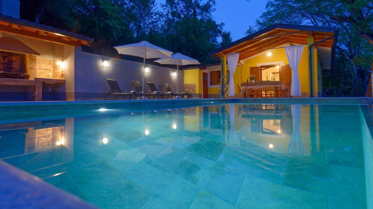 Casa Valla Buzet Esterno foto